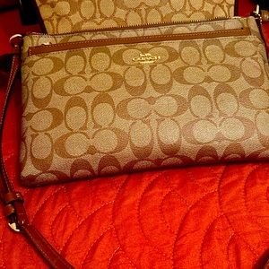 Coach crossbody purse